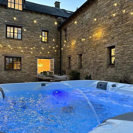 Villa Cotswolds Retreat - Bath & Castle Combe - Hot Tub Chippenham  Exterior foto