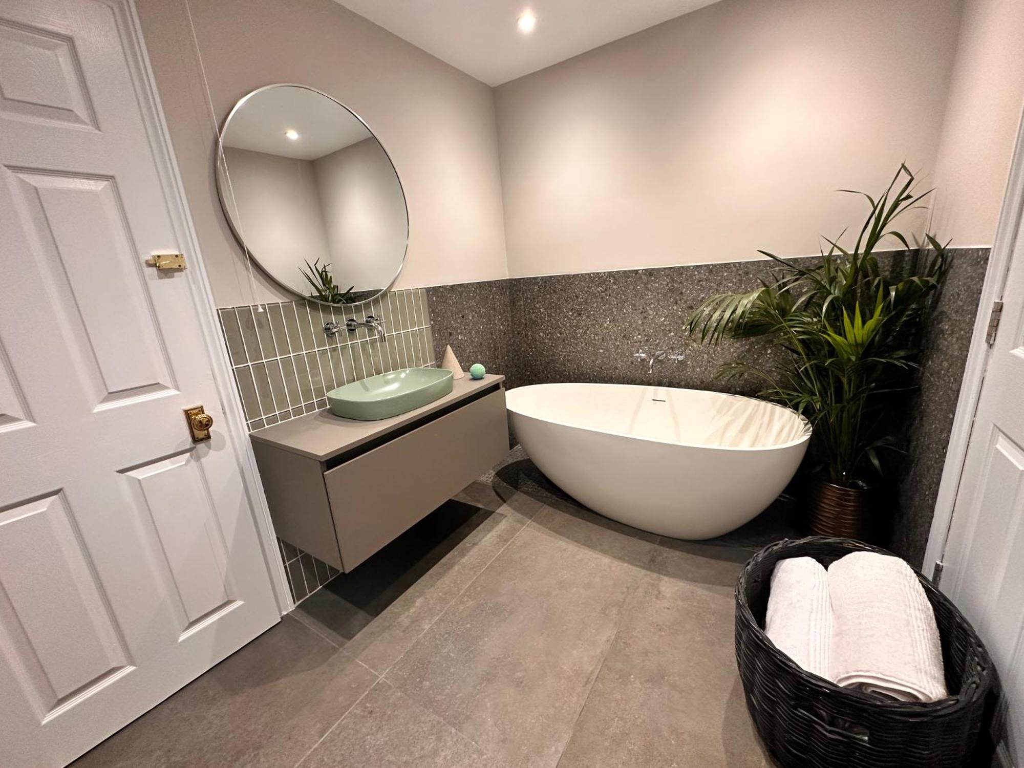 Villa Cotswolds Retreat - Bath & Castle Combe - Hot Tub Chippenham  Exterior foto